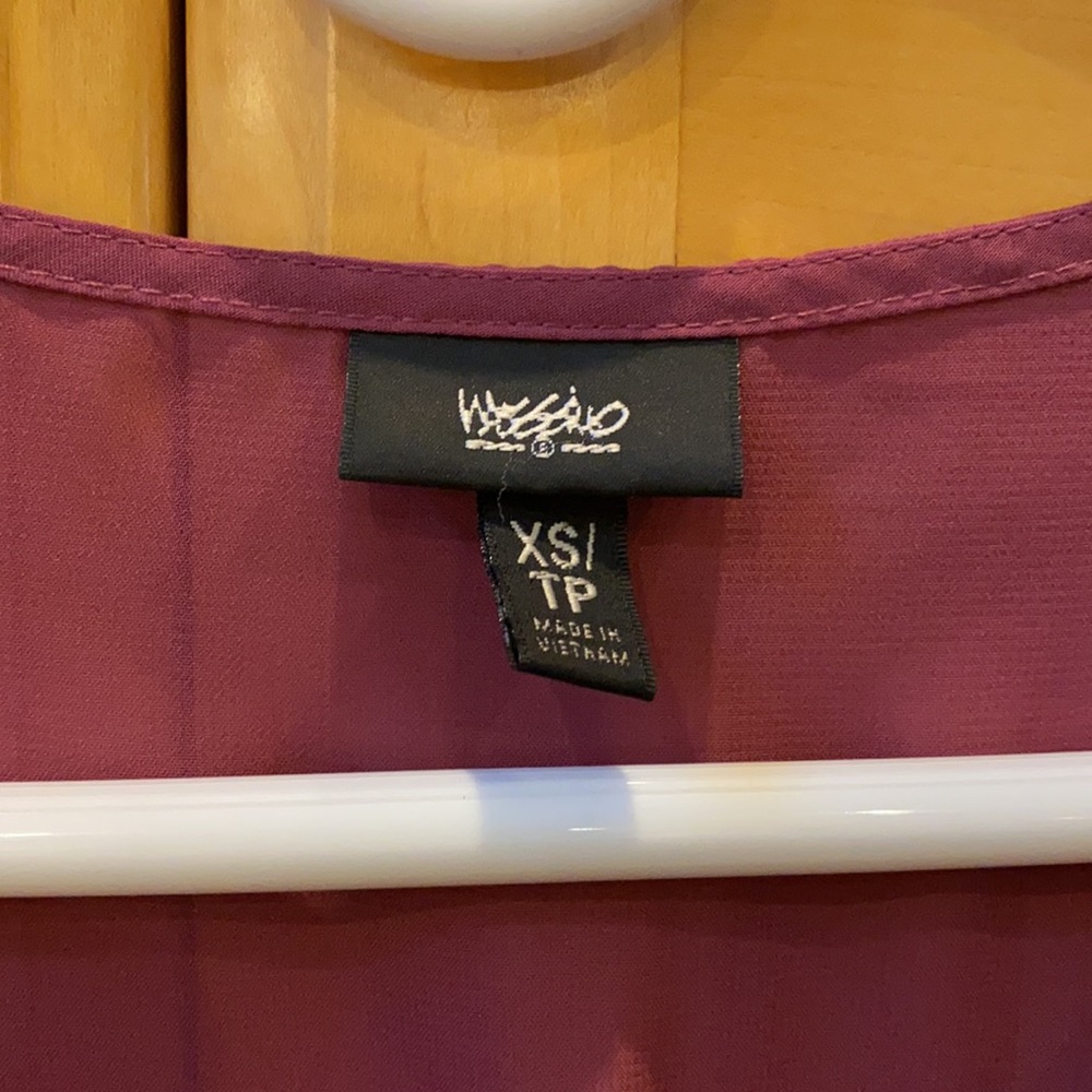 Mossimo Sweater - Picture 3 of 5